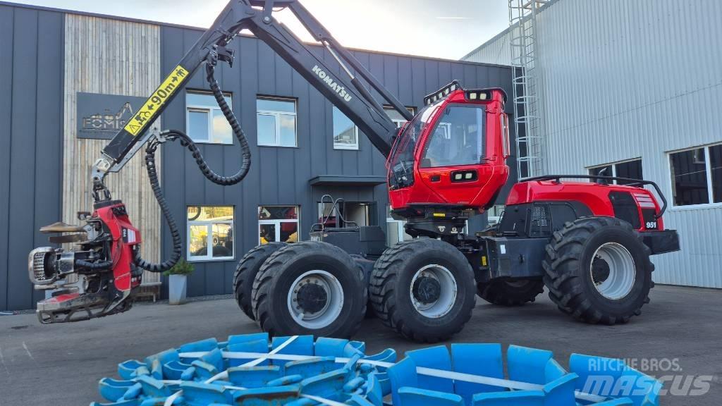 Komatsu 951 Skördare