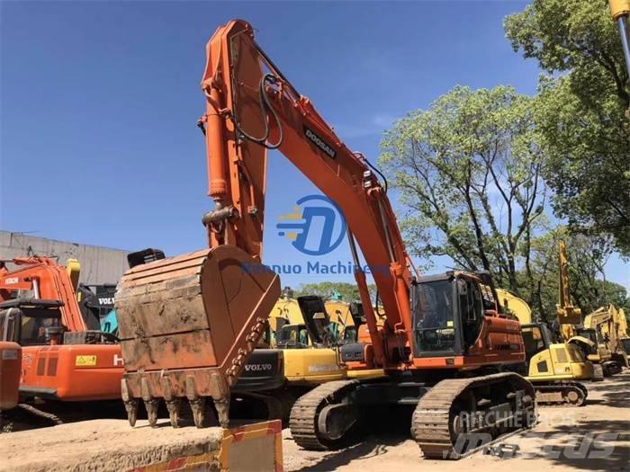 Doosan DX 500LC Bandgrävare
