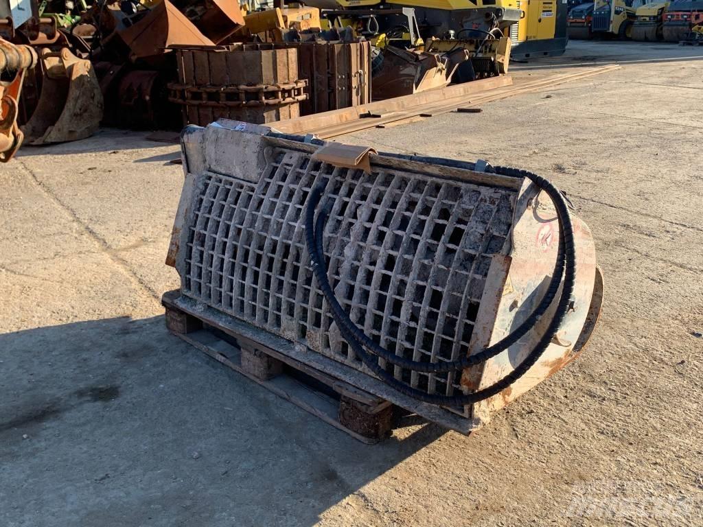  U.EMME 300H Gripar