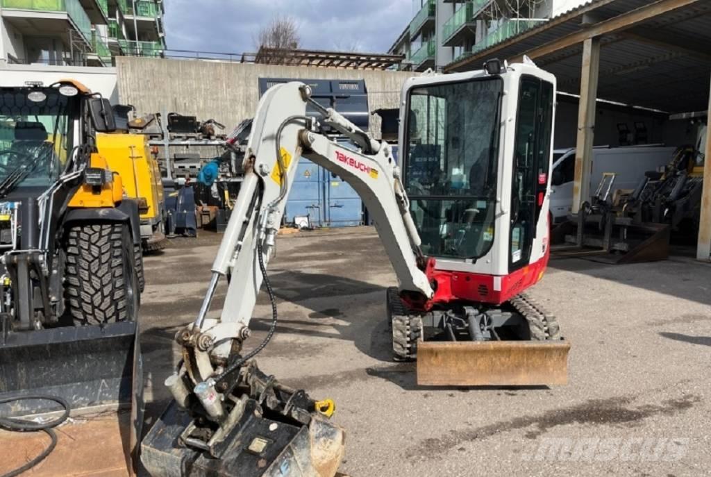 Takeuchi TB 216 Minigrävare < 7t