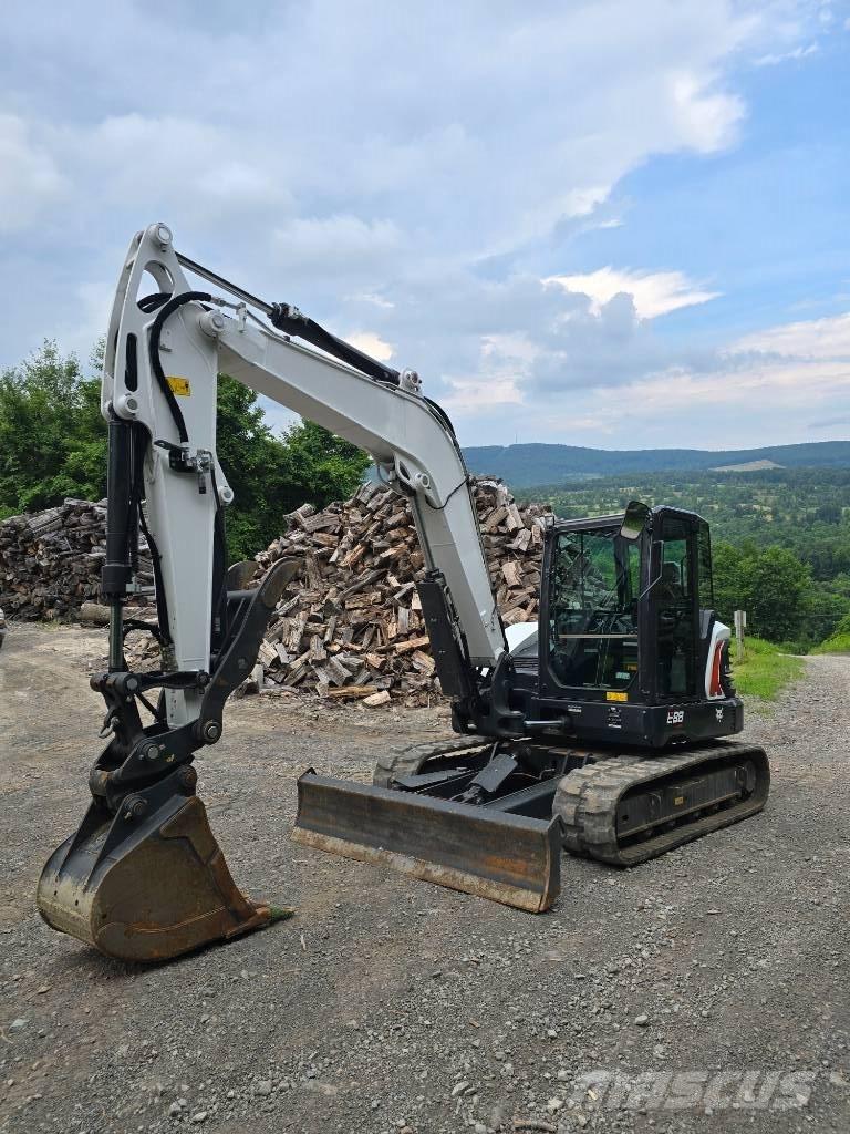 Bobcat E88 Bandgrävare
