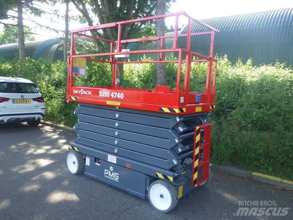 SkyJack SJ4740 Saxliftar