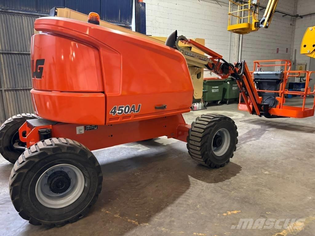 JLG 450 AJ Bomliftar