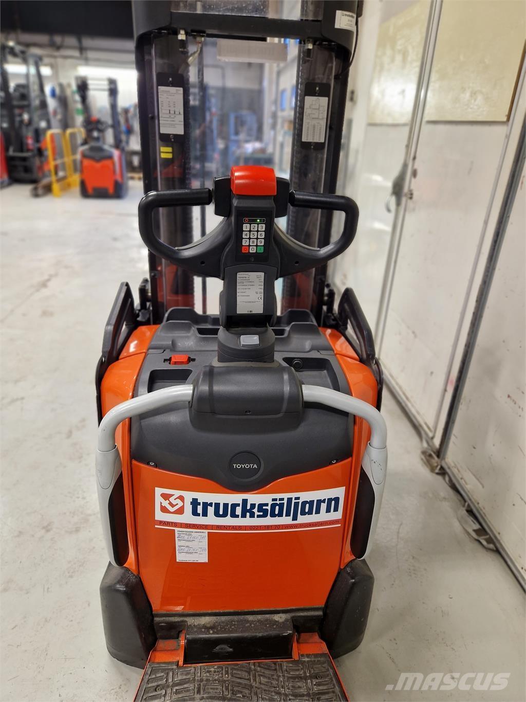 Toyota SPE120L Staplare