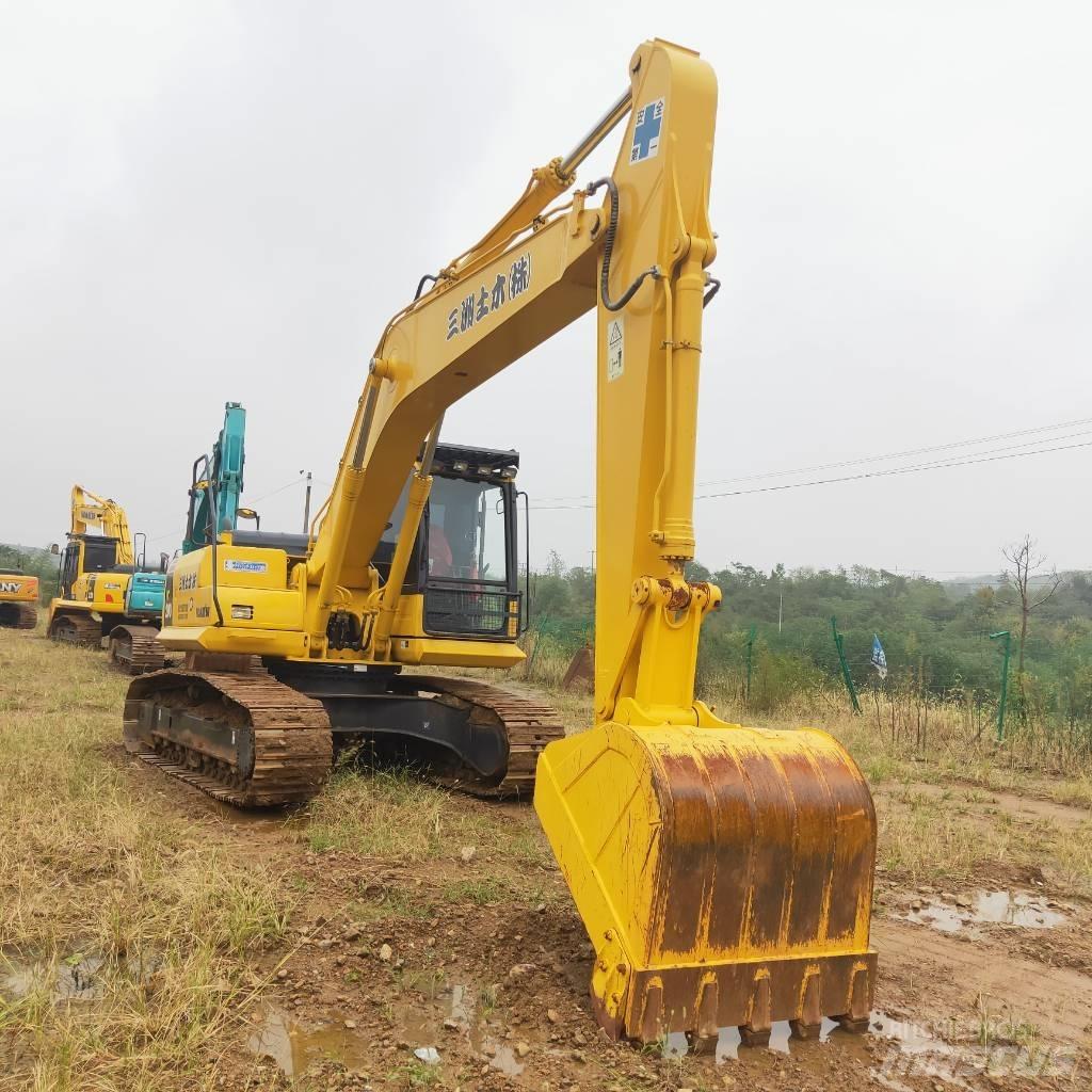 Komatsu PC200-8 Bandgrävare