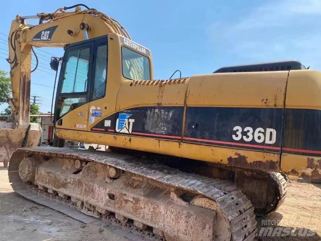 CAT 336 D Bandgrävare