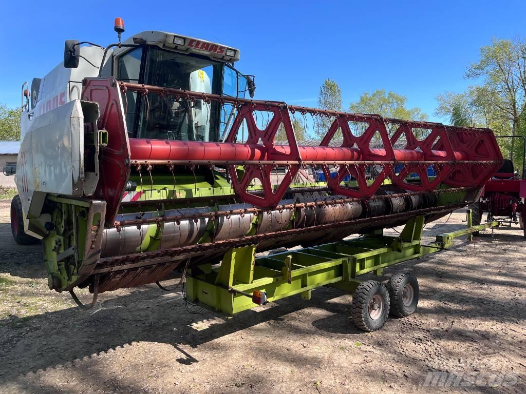 CLAAS Lexion 450 Skördetröskor