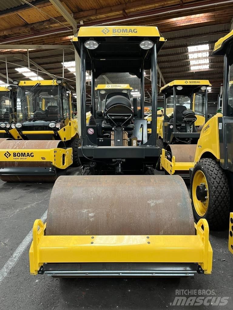 Bomag BW 124 DH-5 Envalsvältar