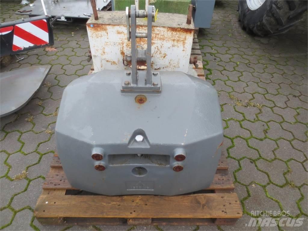 Agri CON 1500KG Balvagnar