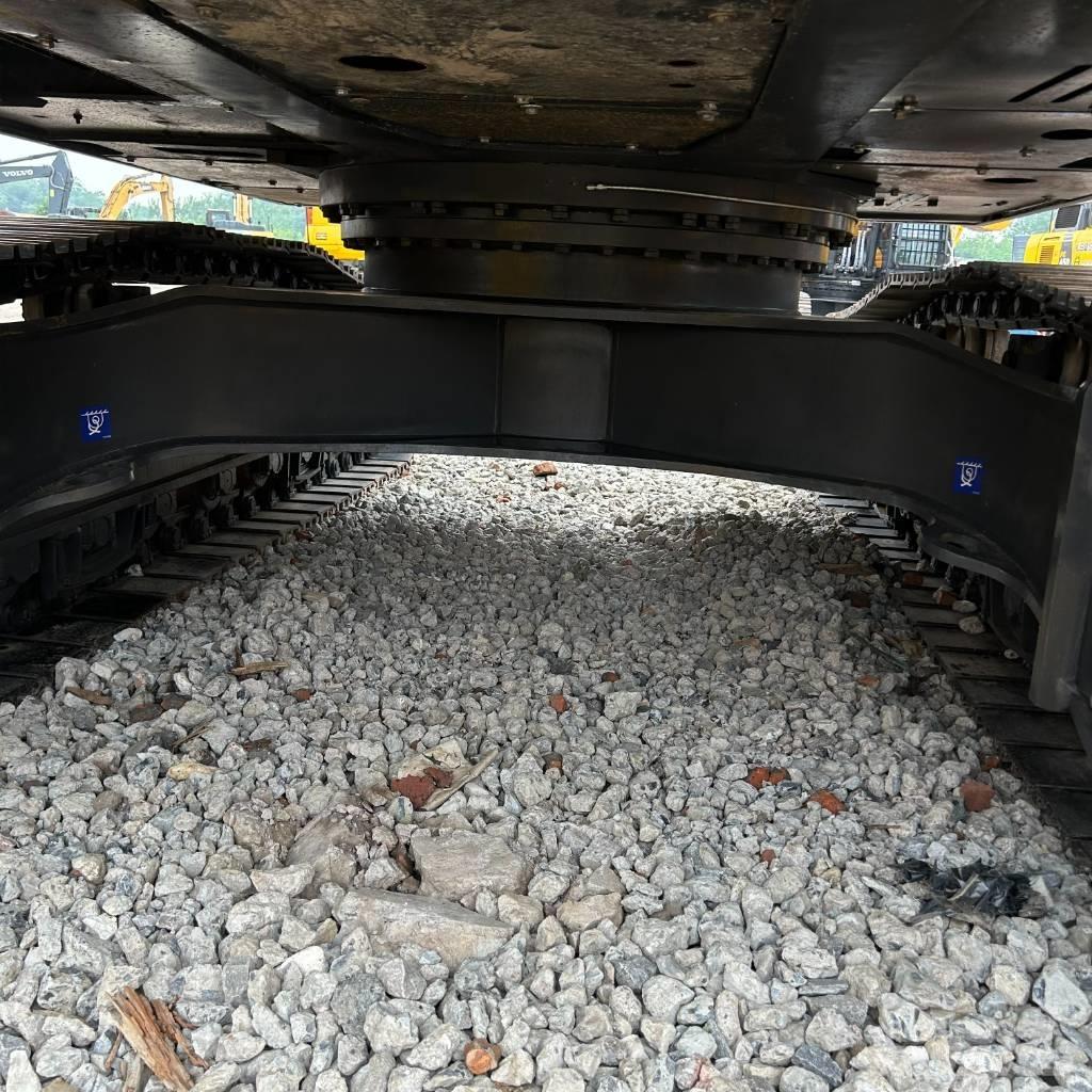 Volvo 240 Bandgrävare
