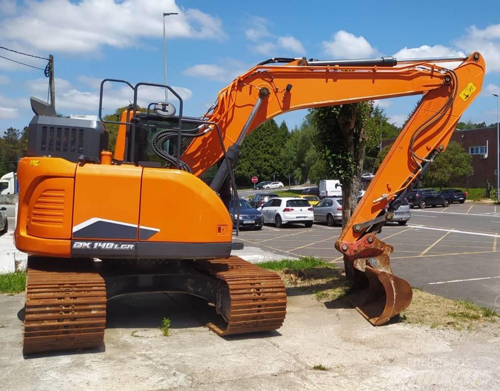 Doosan DX140LCR-7 Bandgrävare