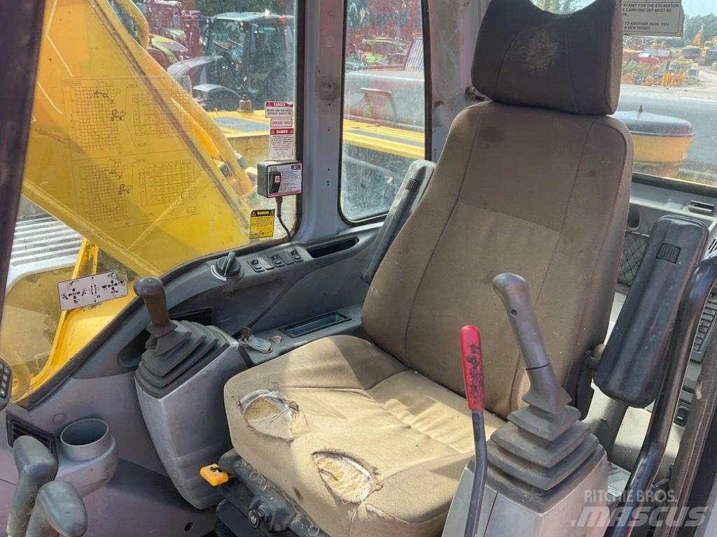 New Holland E 305 Bandgrävare