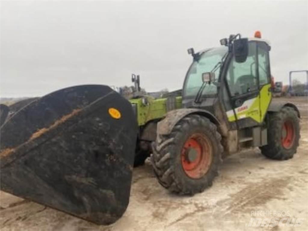 CLAAS 732 Redskapsbärare för lantbruk