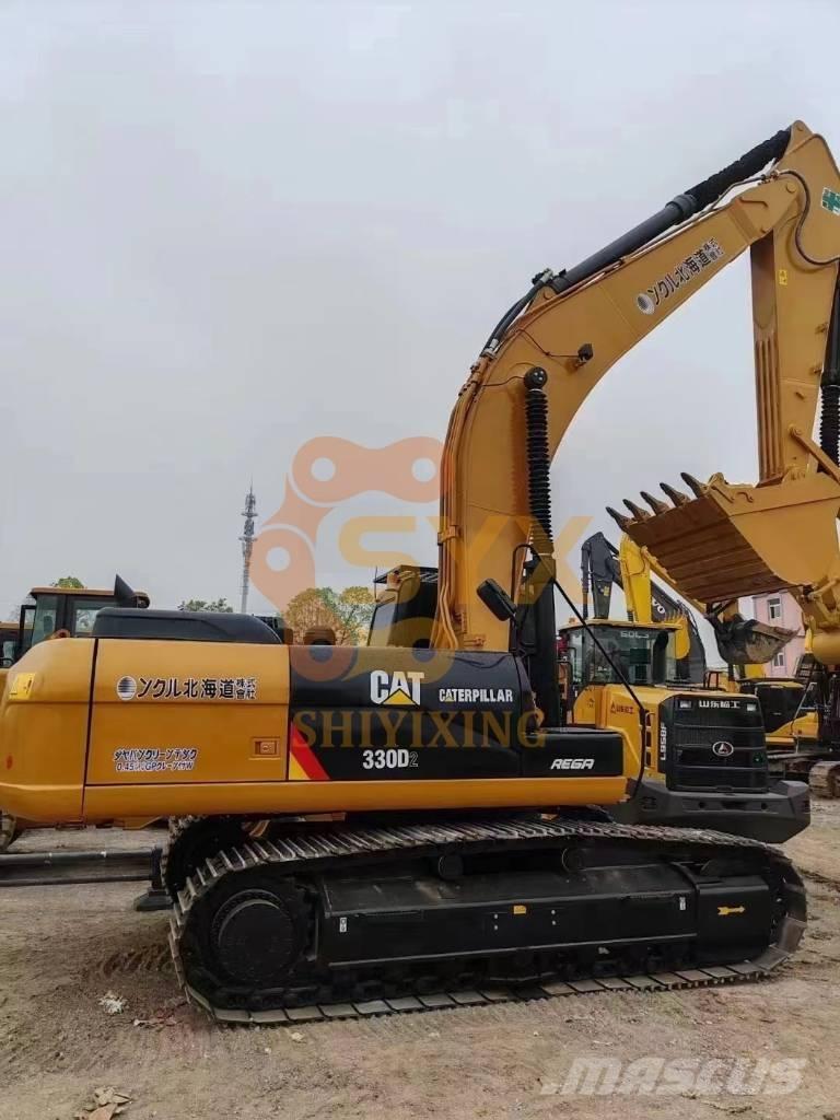 CAT 330 D LC Bandgrävare