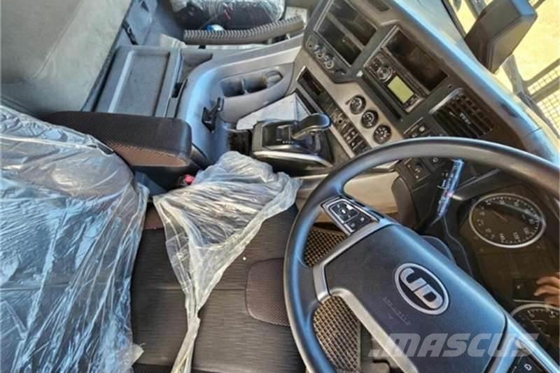 UD TRUCKS QUON Övriga bilar
