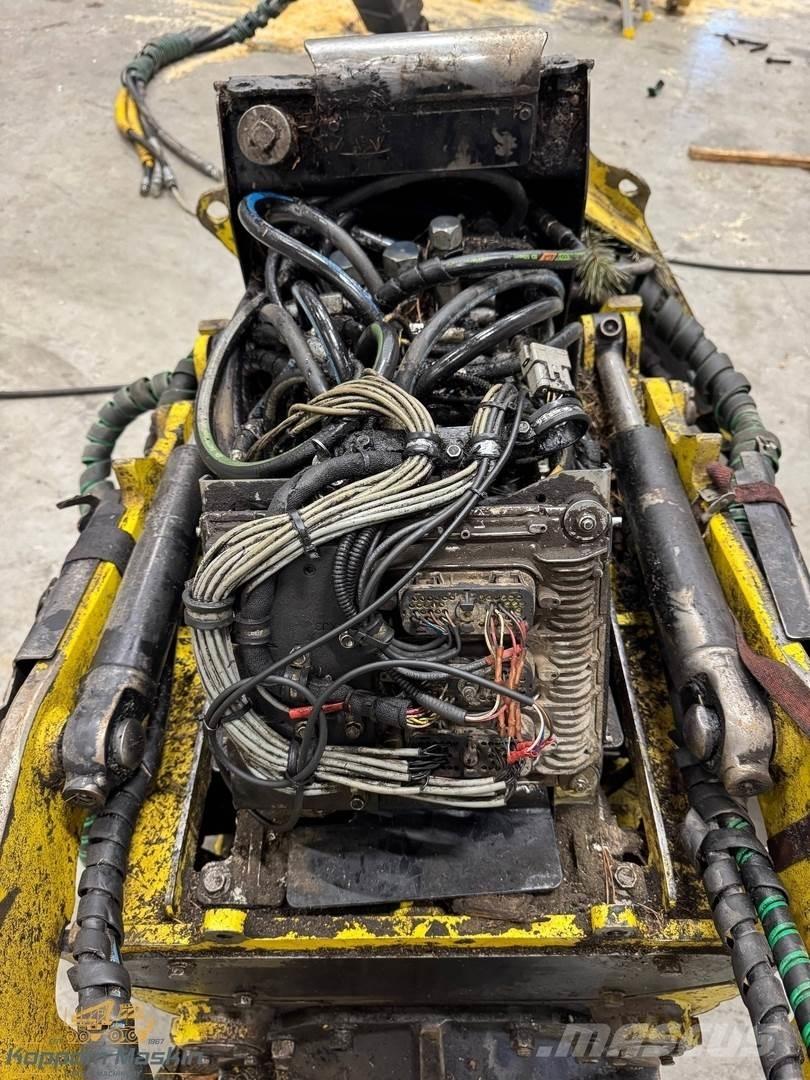 John Deere H415 Skördaraggregat