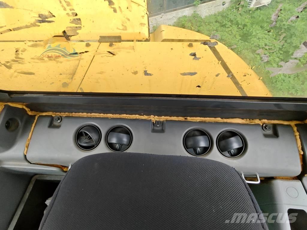 Komatsu PC 70-8 Bandgrävare