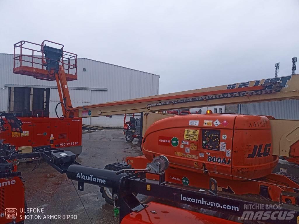 JLG 800 AJ Bomliftar
