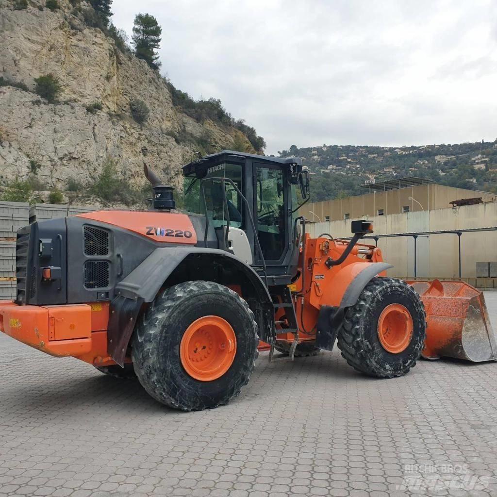 Hitachi ZW 220-5 Hjullastare