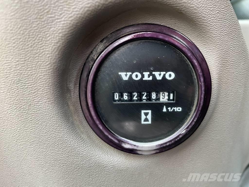 Volvo ECR 355 EL Bandgrävare