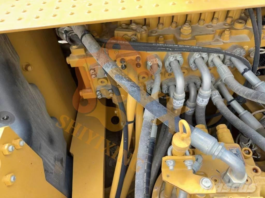 CAT 330 Bandgrävare