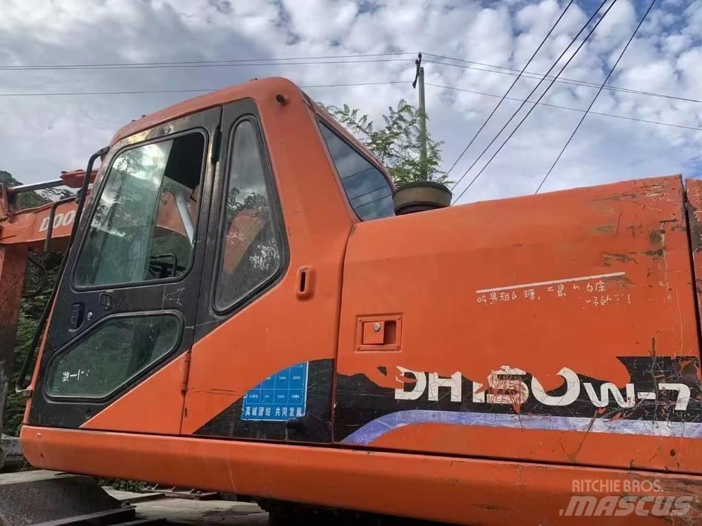 Doosan 150 W-7 Hjulgrävare