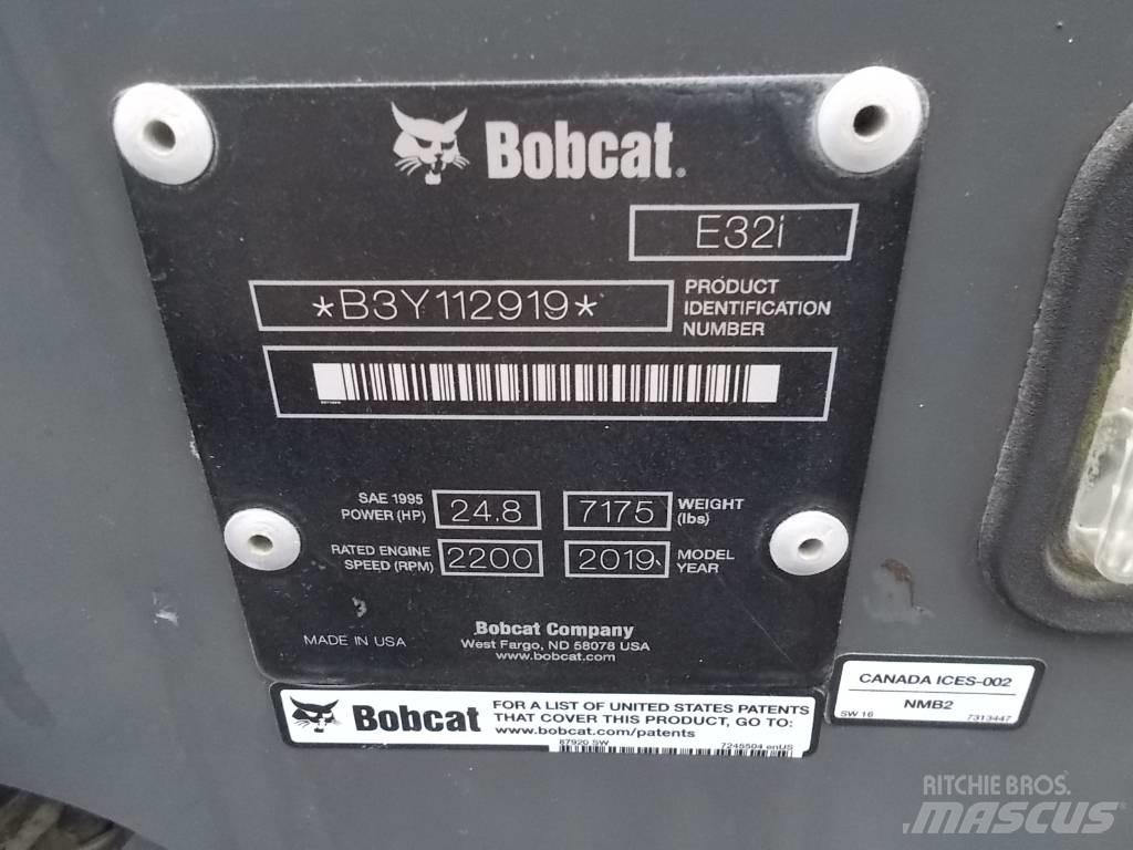 Bobcat E32i Minigrävare < 7t