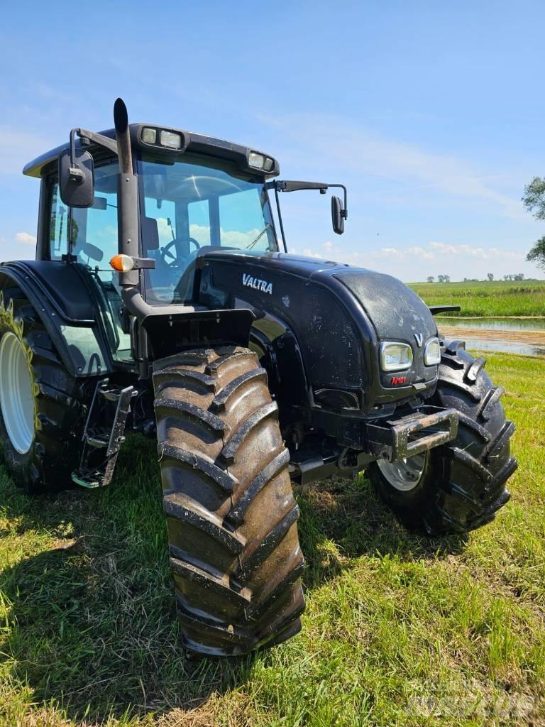 Valtra N 101 Traktorer