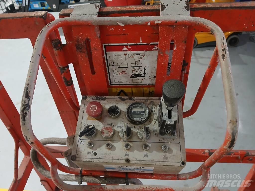 JLG 153-12 Saxliftar