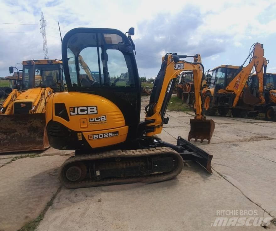 JCB 8026 CTS Minigrävare < 7t