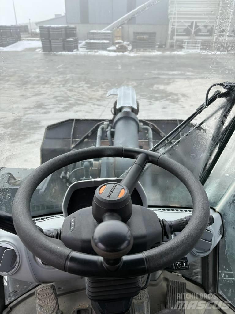 Doosan DL 320-7 Hjullastare