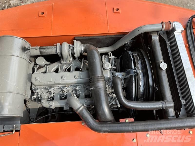 Hitachi 200 Hjulgrävare