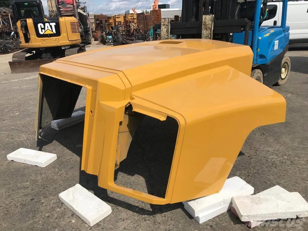 CAT 735 B Hood Chassi och upphängning