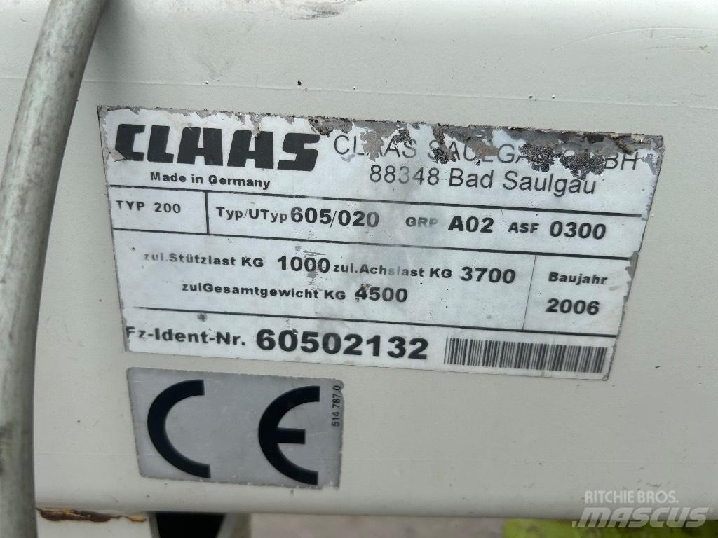 CLAAS Liner 3000 Vändare och luftare