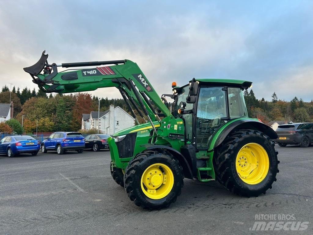 John Deere 5125 R Traktorer