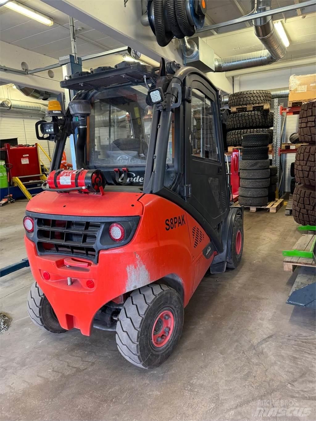 Linde H30D-02 Dieselmotviktstruckar