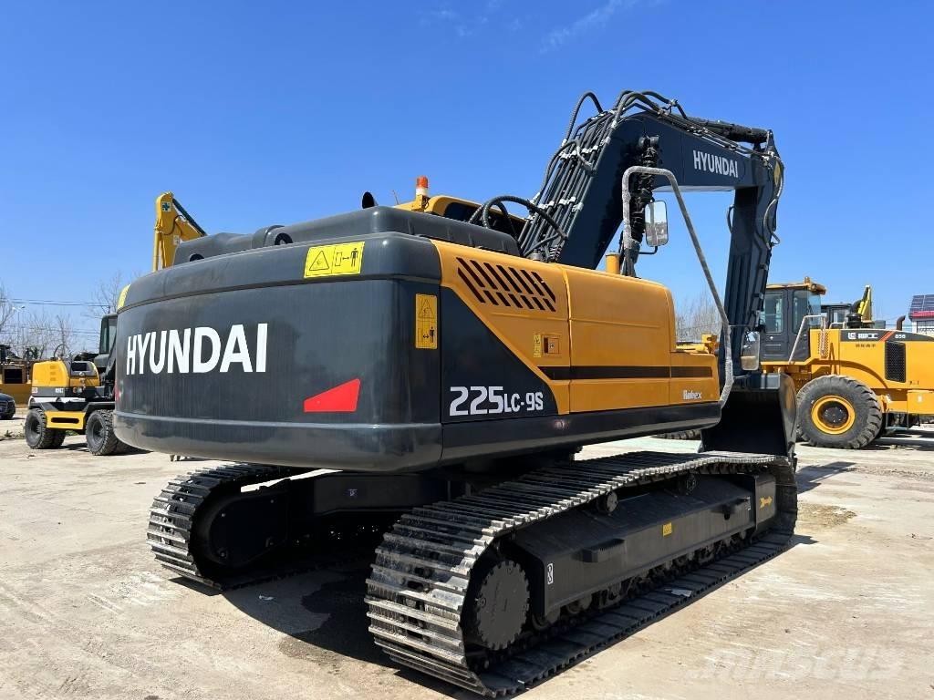 Hyundai 225lc-9s Midigrävmaskiner 7t - 12t