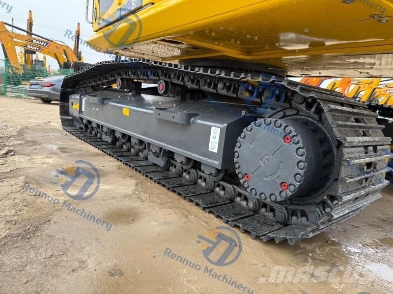 Komatsu PC 220-8 Bandgrävare