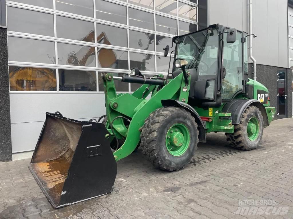 CAT 907H Hjullastare