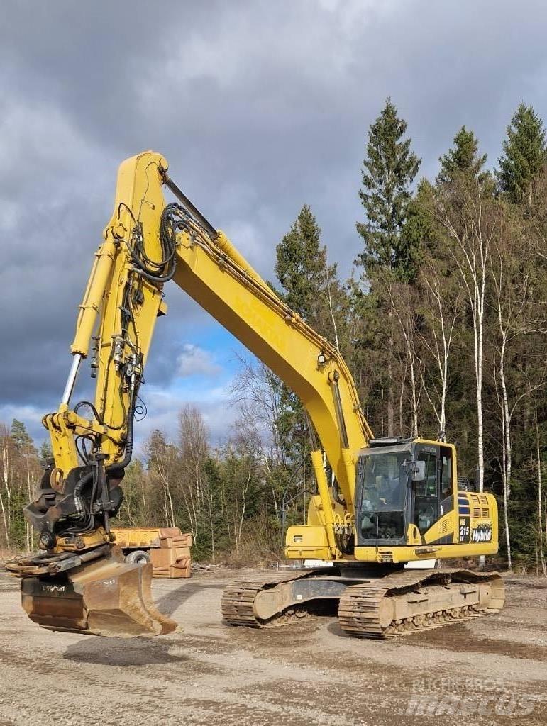 Komatsu HB 215 LC-2 Bandgrävare