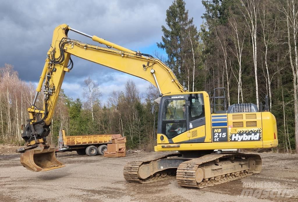 Komatsu HB 215 LC-2 Bandgrävare