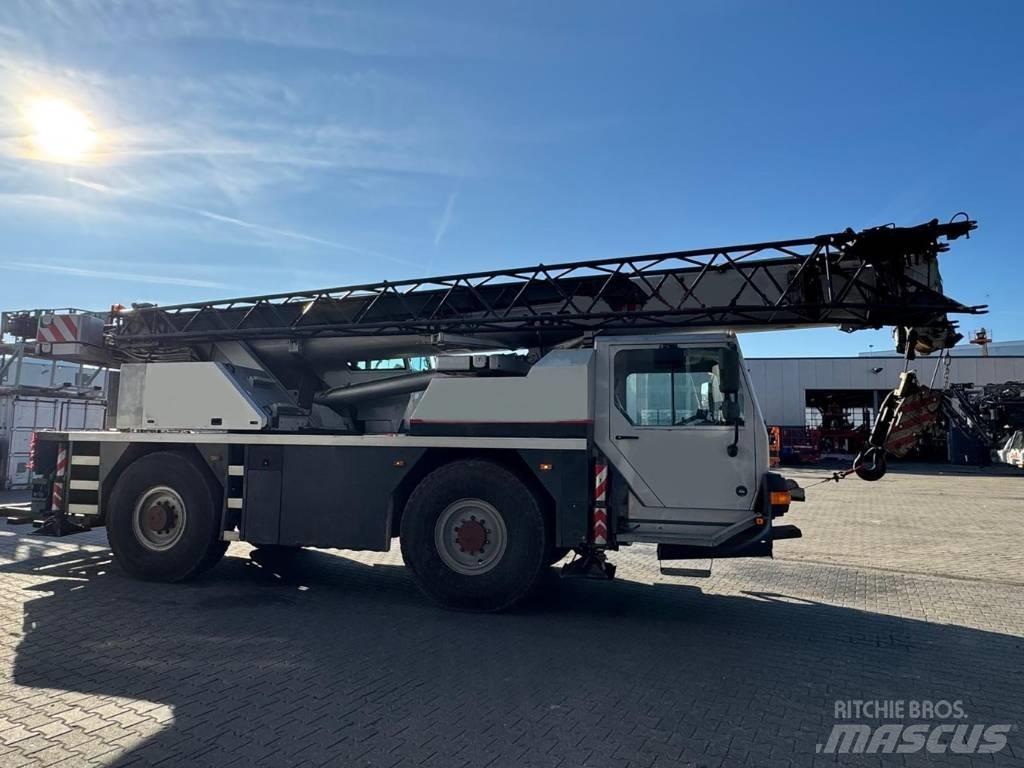 Liebherr LTM 1030-2 Allterrängkranar