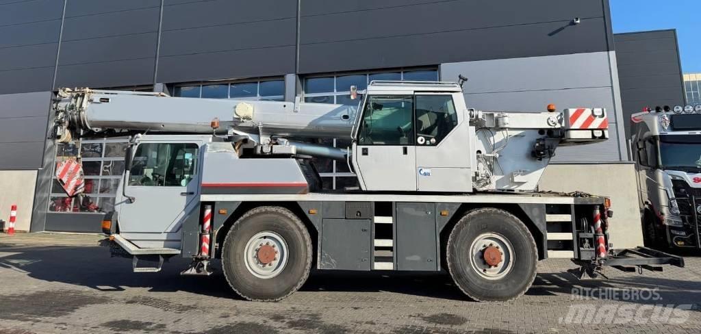 Liebherr LTM 1030-2 Allterrängkranar