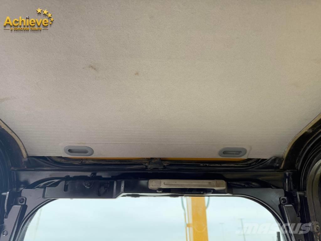 CAT 320 D Bandgrävare