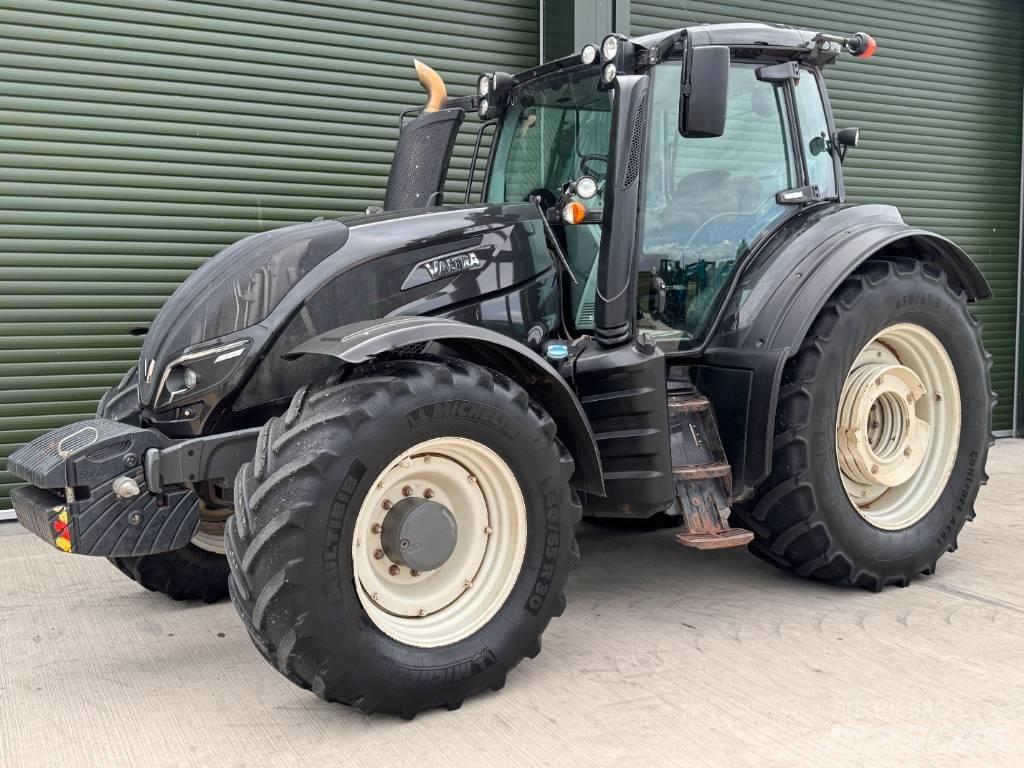 Valtra T 174 Traktorer