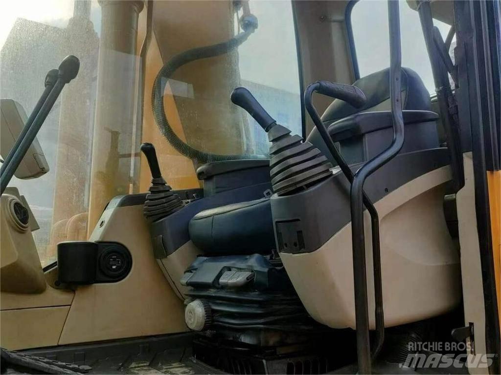 CAT 320C Bandgrävare