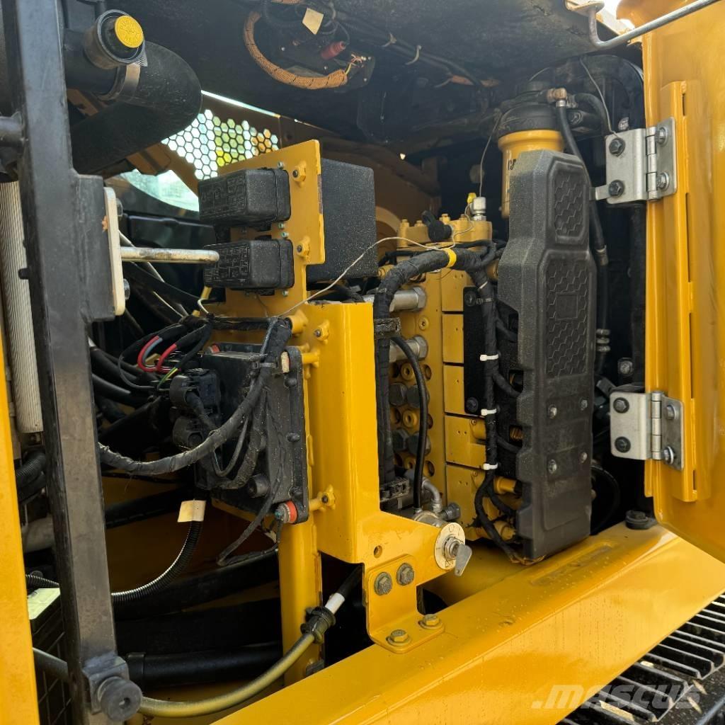 CAT 310 Bandgrävare
