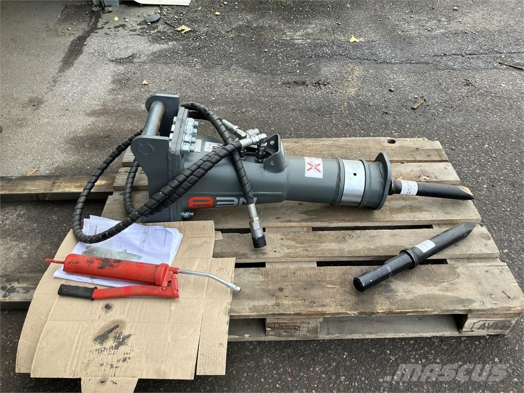 Montabert NE8 Hydraulhammare