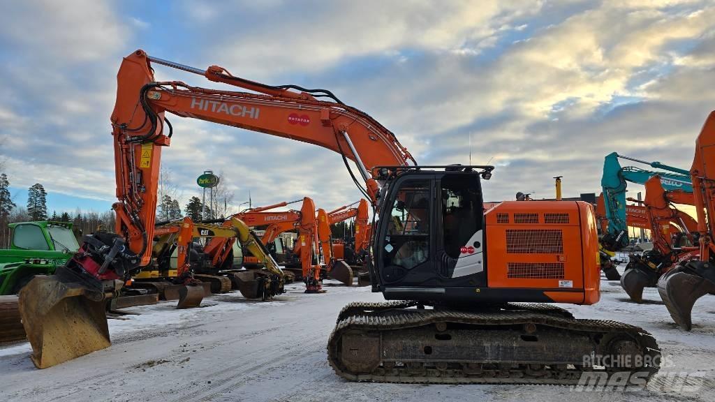 Hitachi ZX225USRLC-6 Bandgrävare