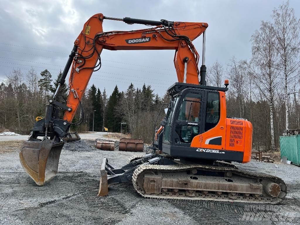 Doosan DX 235 LCR-5 Bandgrävare